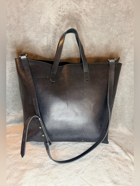 Madewell Handbags - Madewell Black Leather Zip-Top Carryall Tote